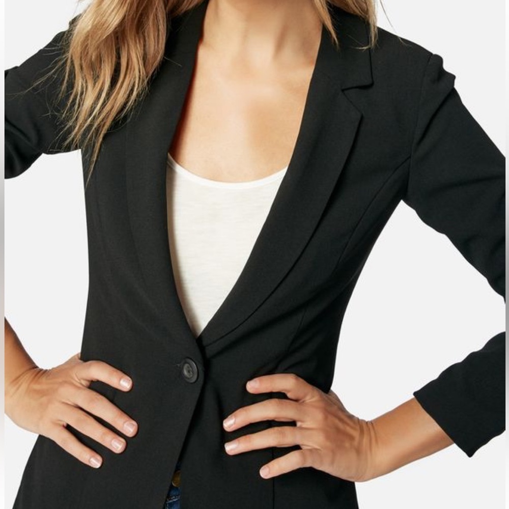 Single button Blazer